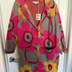 NWT DAVI & DANI Pink and Yellow Floral Cape